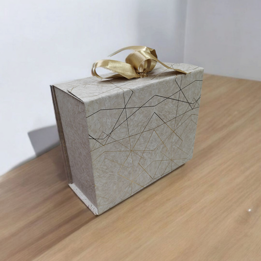 Foldable Golden Foil Finished Packaging Boxes (8*10*4)