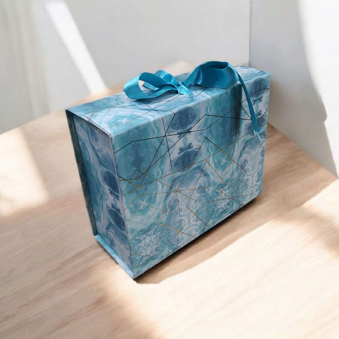 Foldable Golden Foil Finished Packaging Boxes (8*10*4)